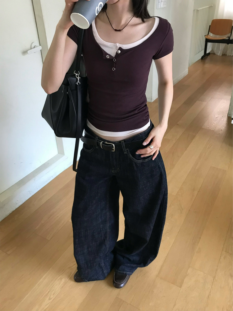 U領暗扣修身細節上衣
