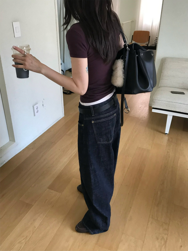 U領暗扣修身細節上衣