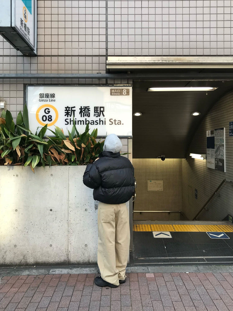 鉚釘細節基礎連帽衛衣