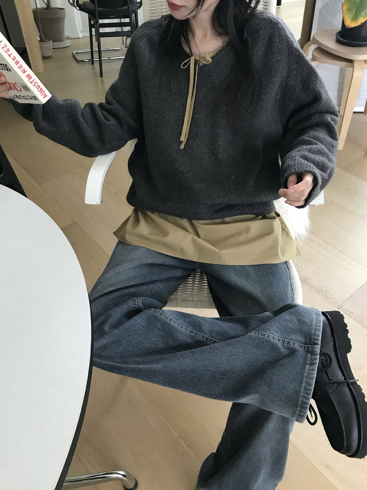 V領美肩線細節針織毛衣