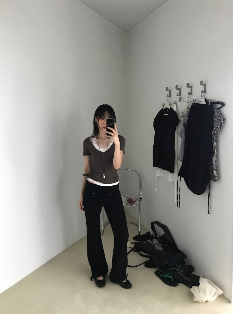 坑紋深V領修身上衣