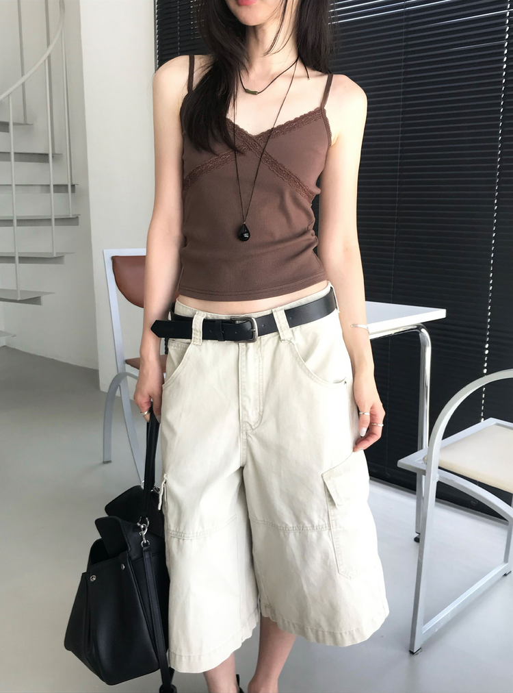 美色蕾絲邊交疊背心
