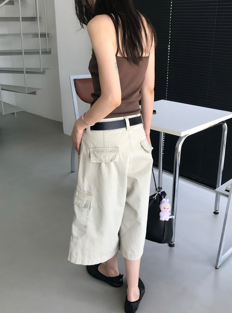美色蕾絲邊交疊背心
