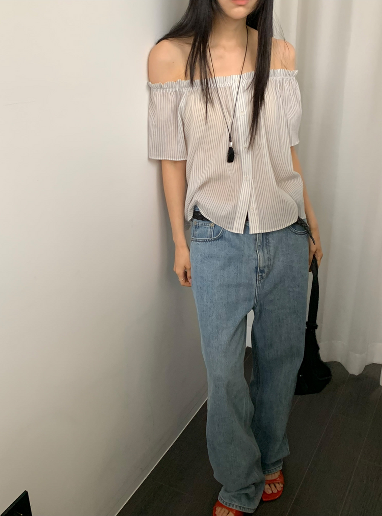 條紋美肩排鈕上衣