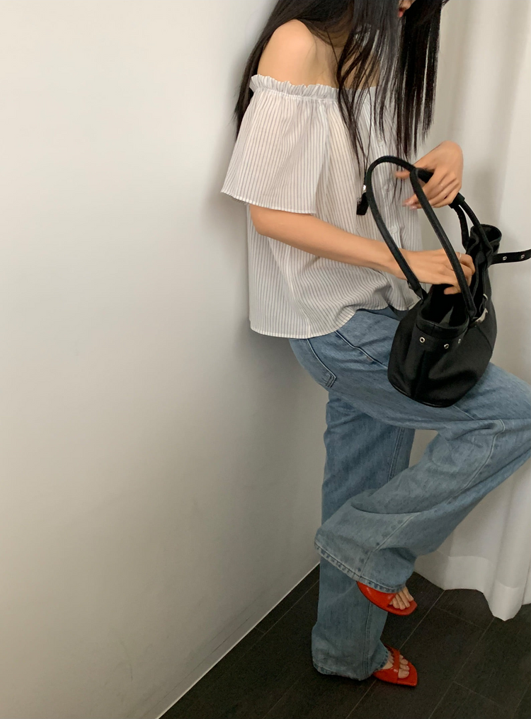 條紋美肩排鈕上衣