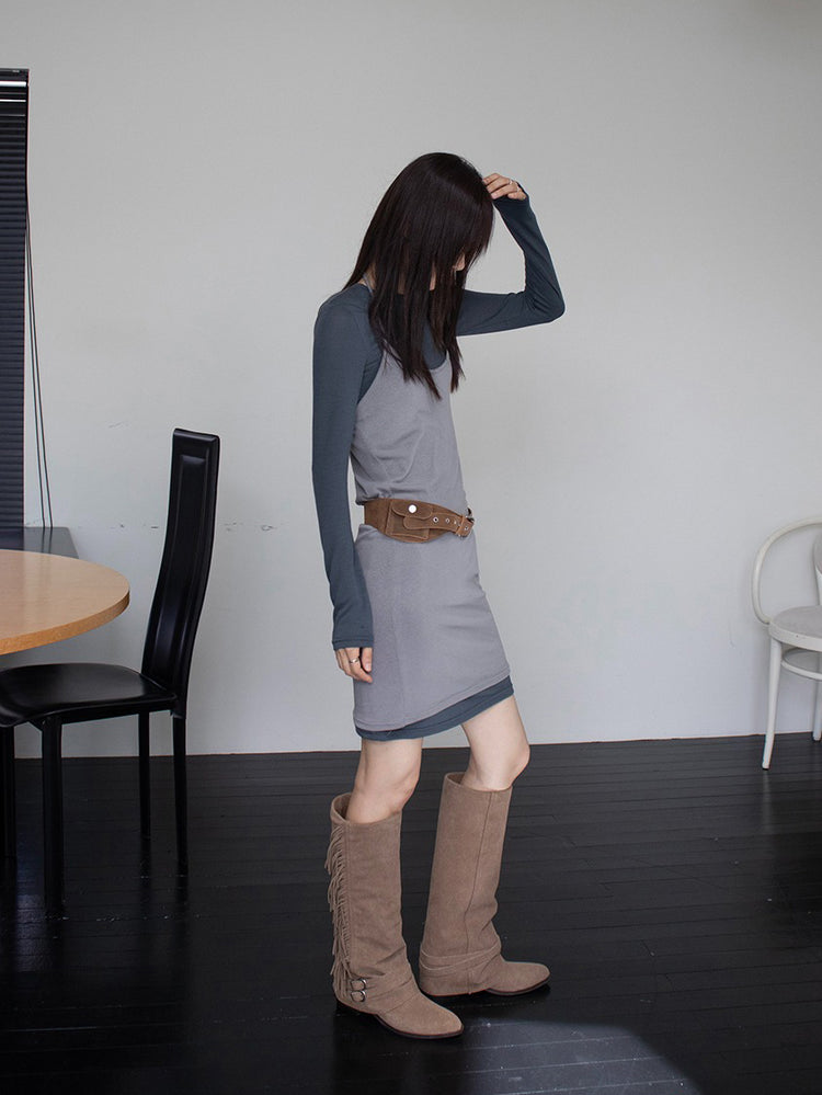 麂皮流蘇細節尖頭長靴