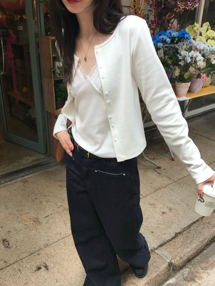 口袋細節直筒牛仔褲