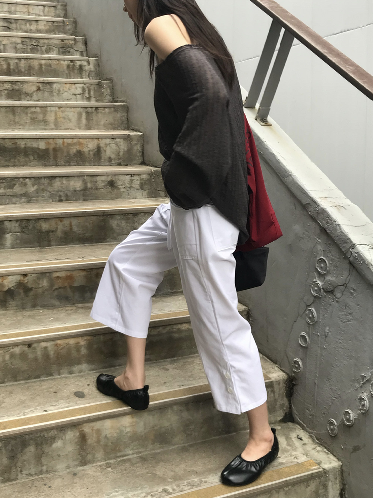 條紋掛脖上衣