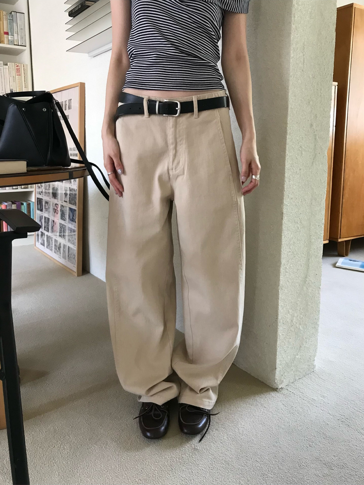 內前壓線細節直褲