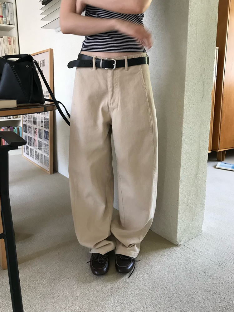 內前壓線細節直褲