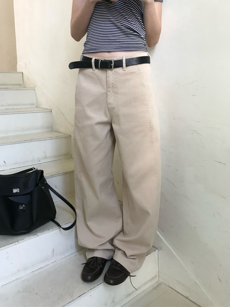內前壓線細節直褲
