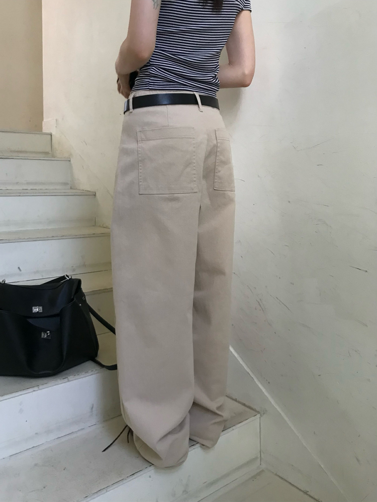 內前壓線細節直褲