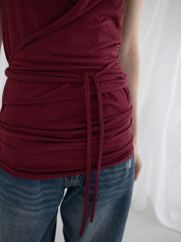 美色掛脖綁帶細節上衣