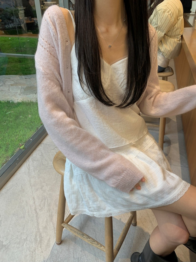 微透膚雙層細節上衣