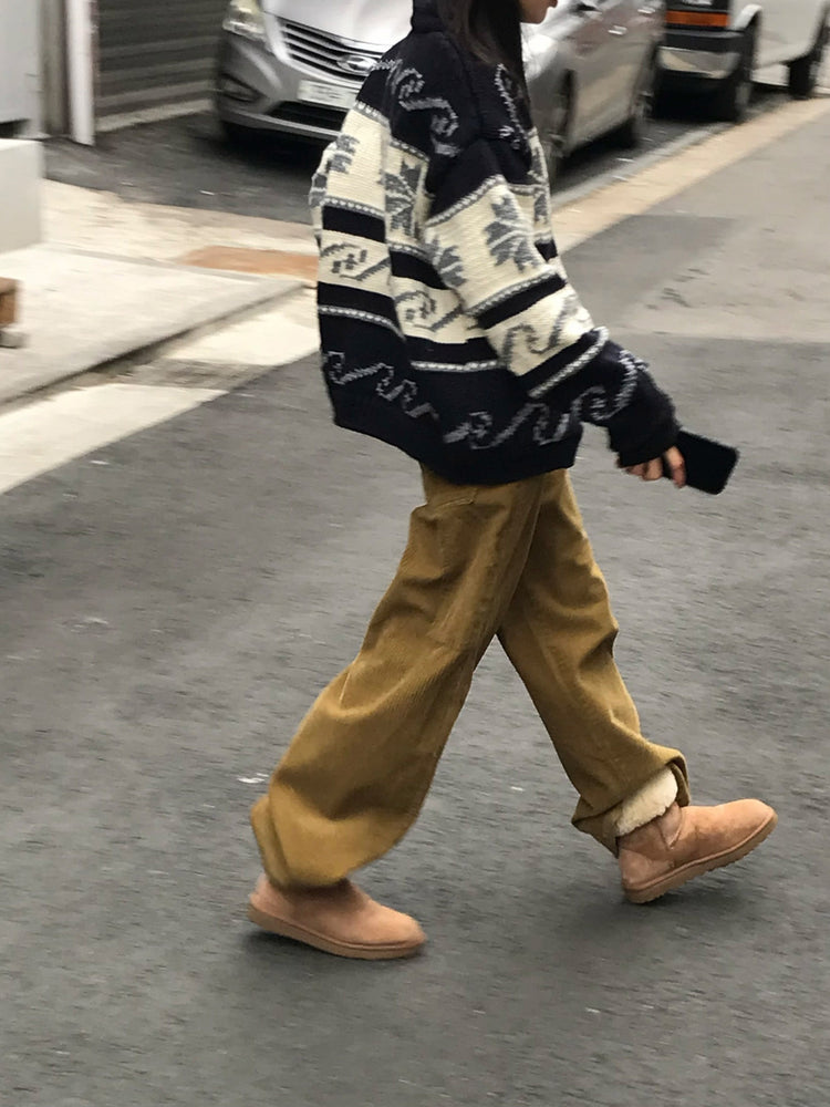 美色船領細節上衣