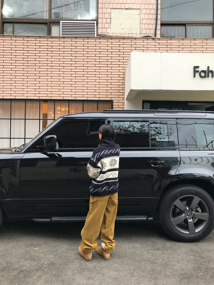 美色船領細節上衣