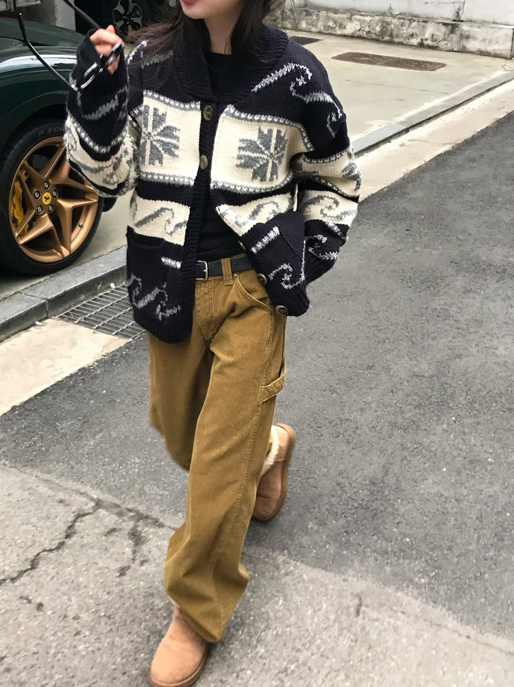 美色船領細節上衣