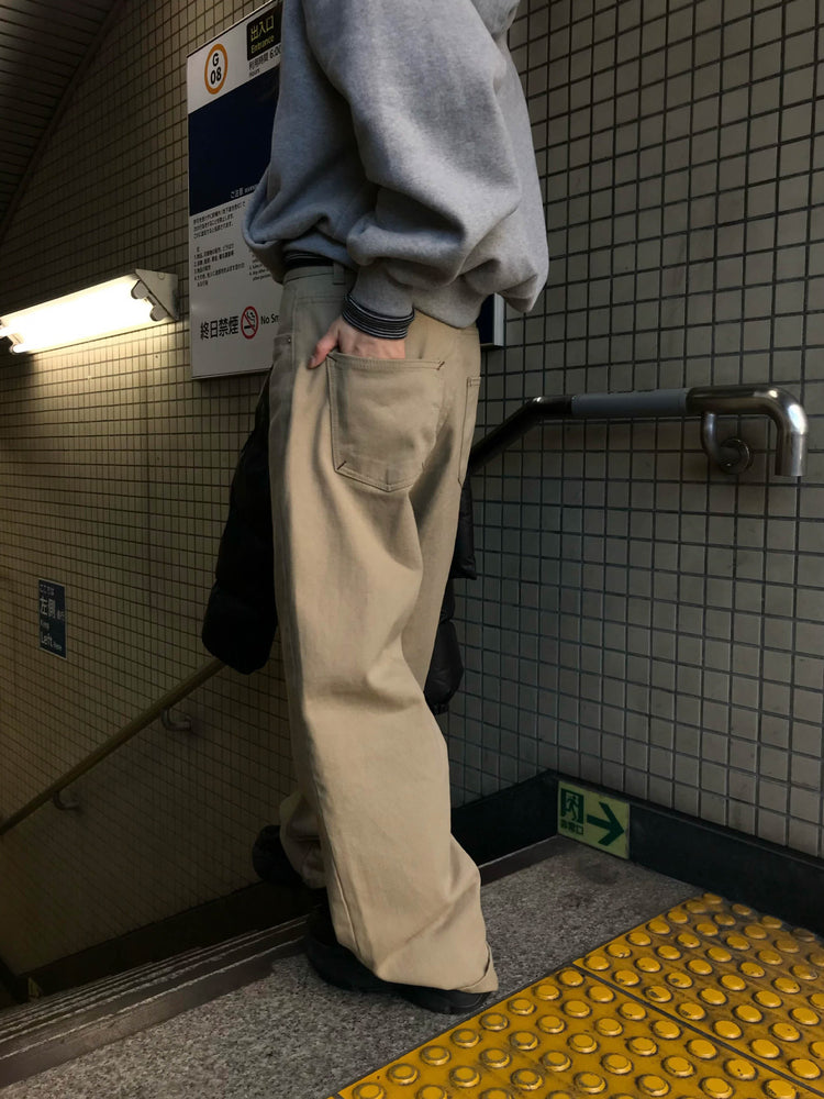 背口袋細節寬鬆直褲