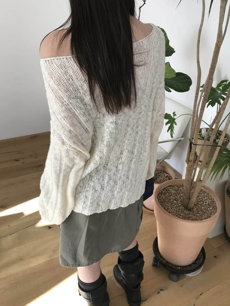 美肩微透紋理針織上衣