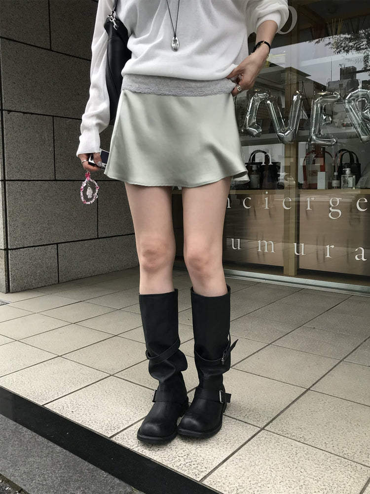 光澤感微傘短裙