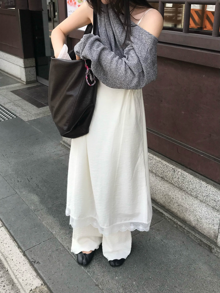 蕾絲邊紋理細節連身裙
