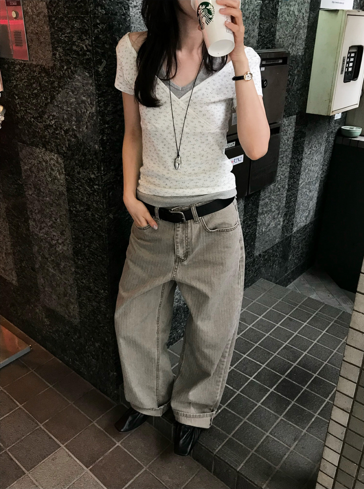 小碎花交疊細節上衣
