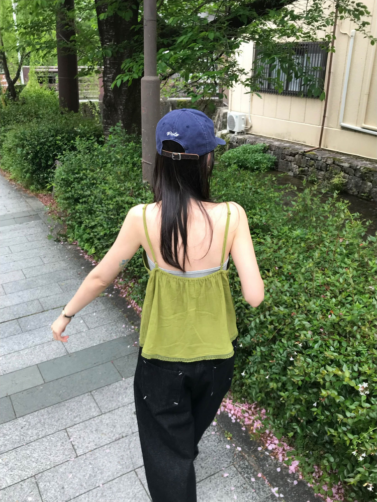 麻料蕾絲邊細節排鈕上衣