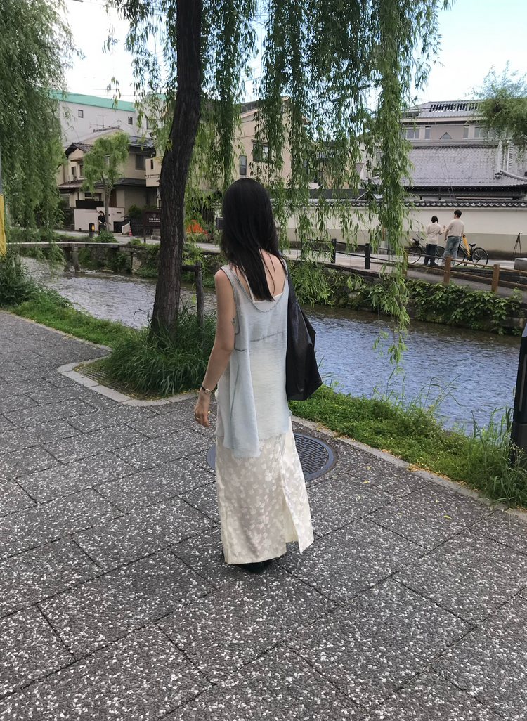 光澤感暗花紋理直裙