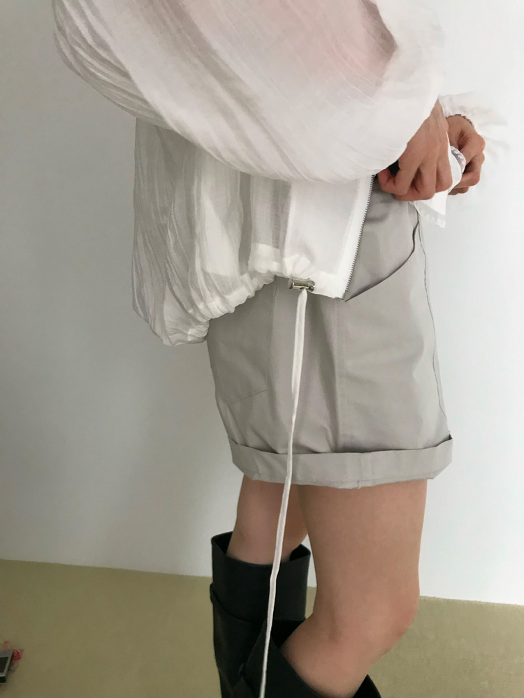 透膚抽繩下擺拉鏈外套