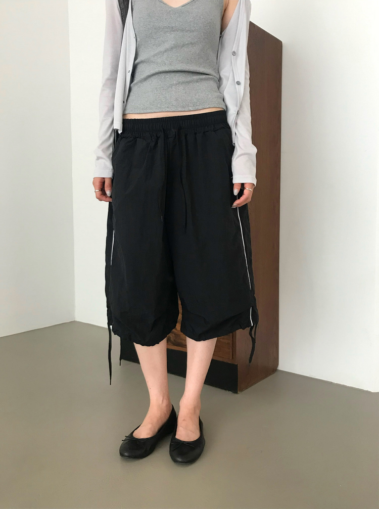 深V坑紋排鈕外套