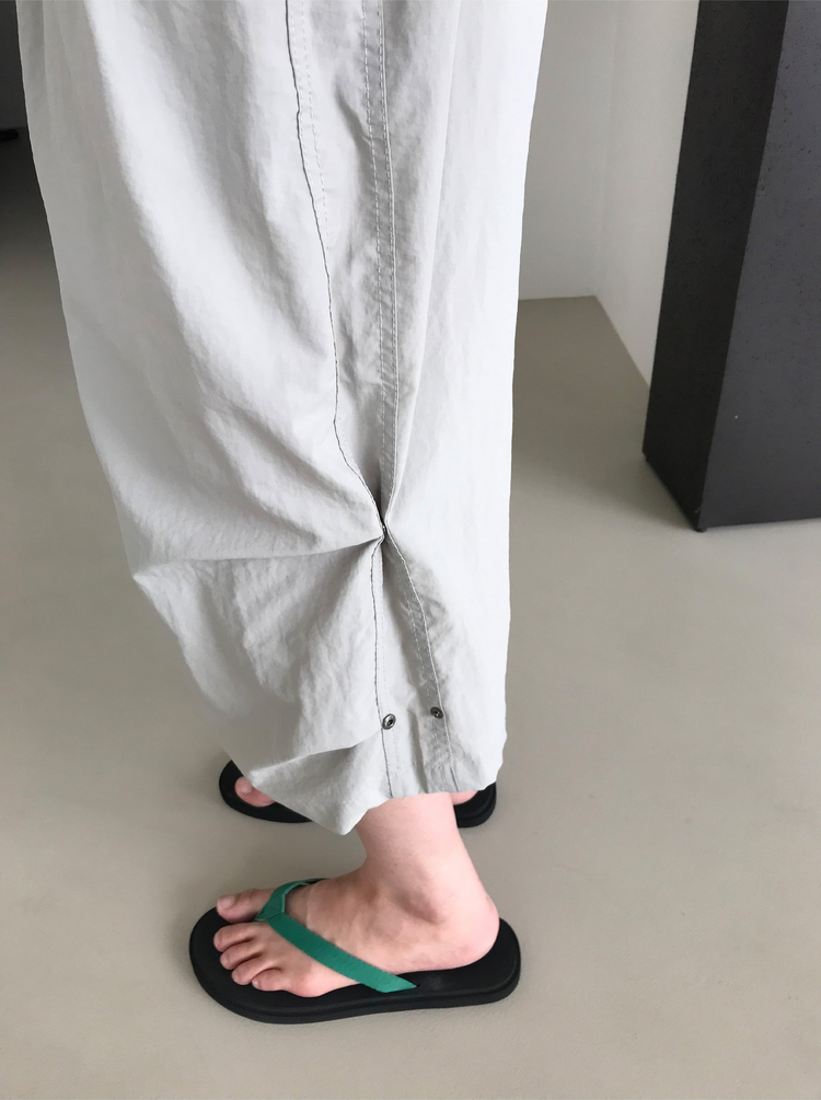 透膚撞色條紋修身外套