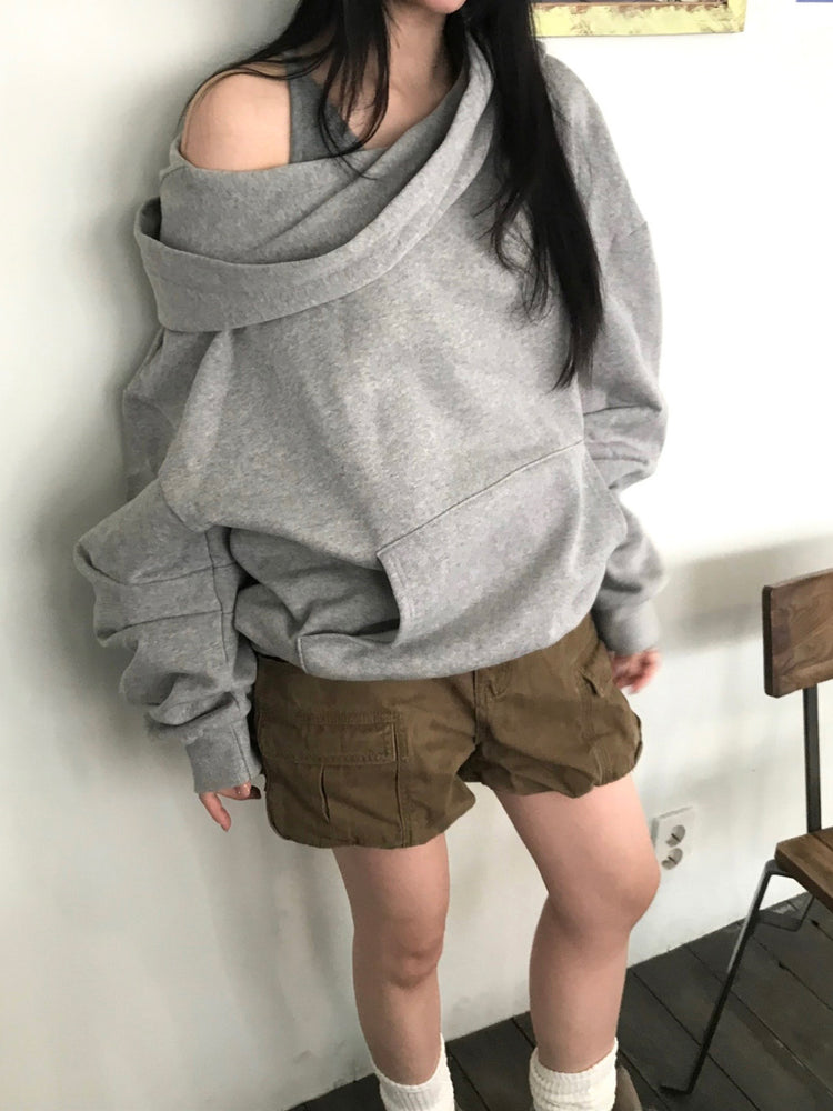 露肩連帽細節寬鬆衛衣