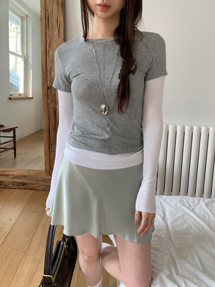 光澤感微傘短裙