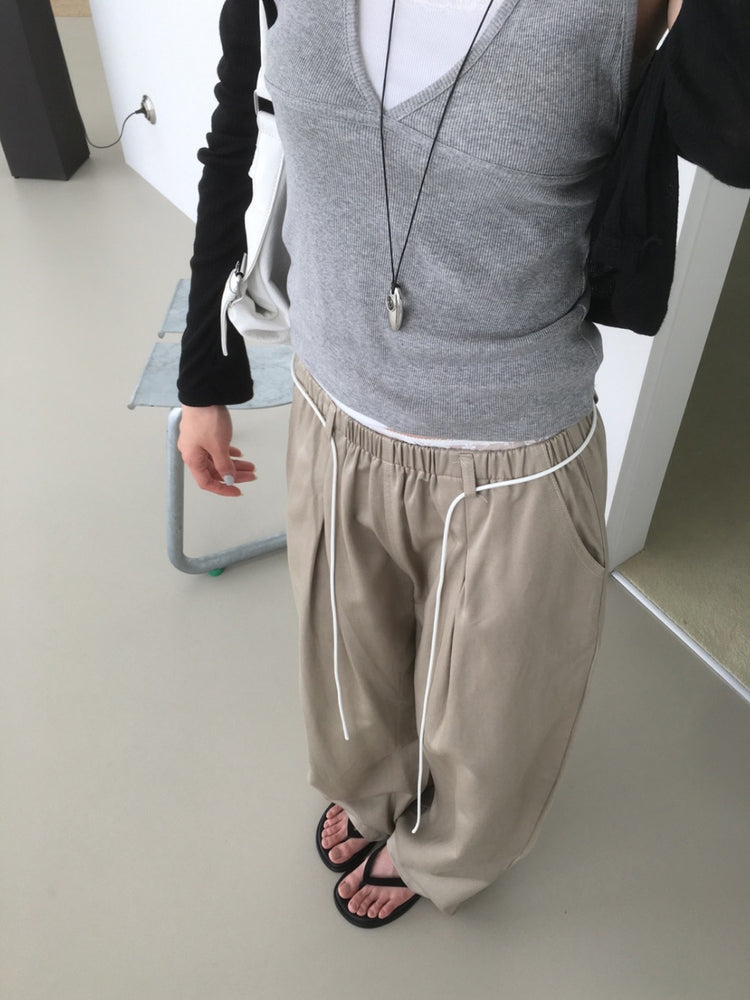 蕾絲褲邊細節垂帶闊褲