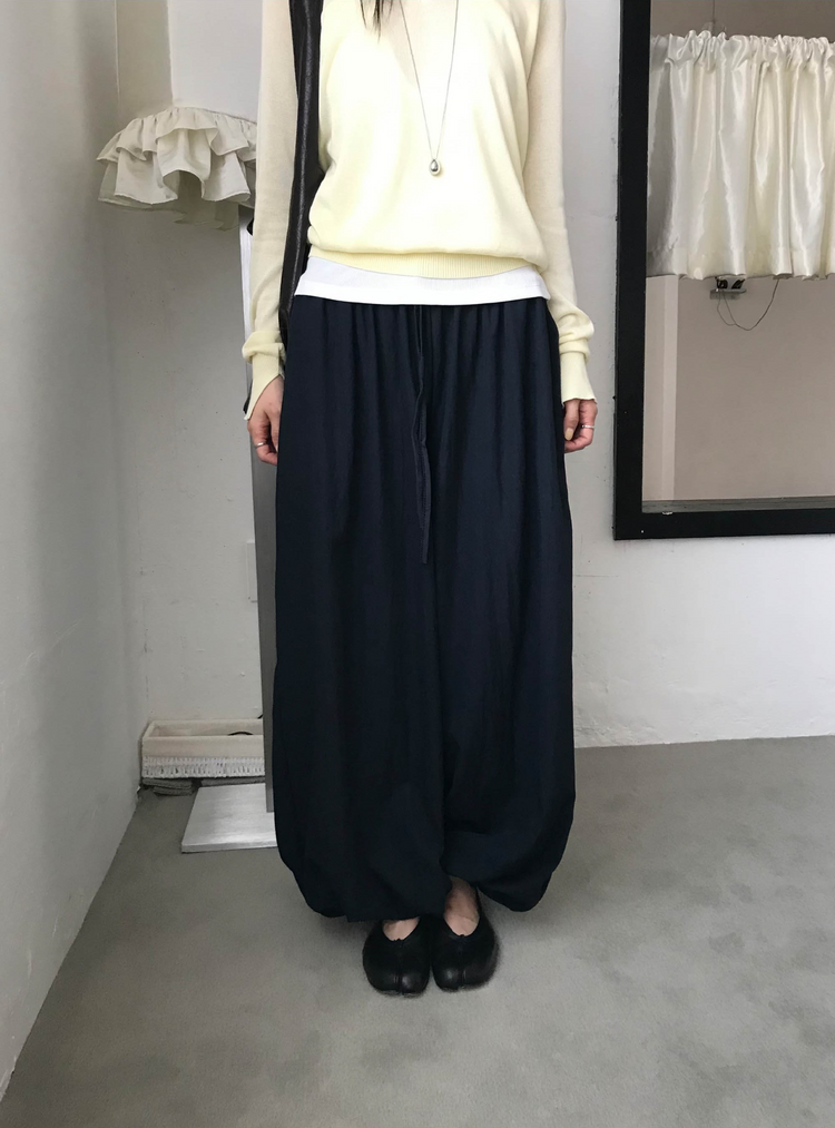 美色透膚V領針織上衣