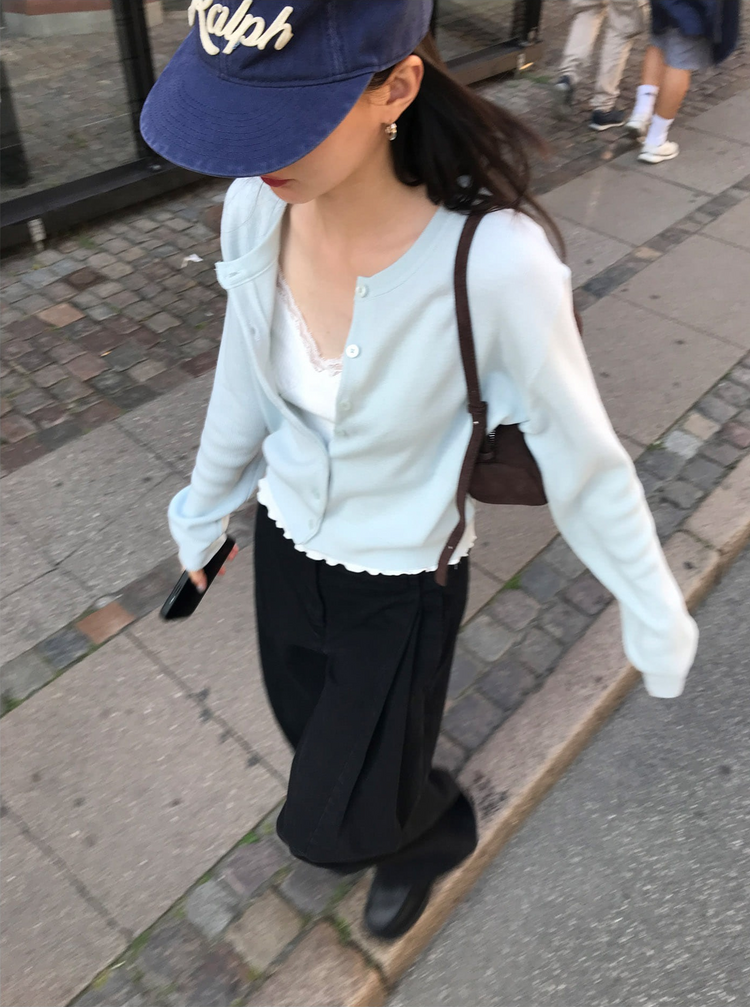 洗水雙扣壓褶細節闊褲