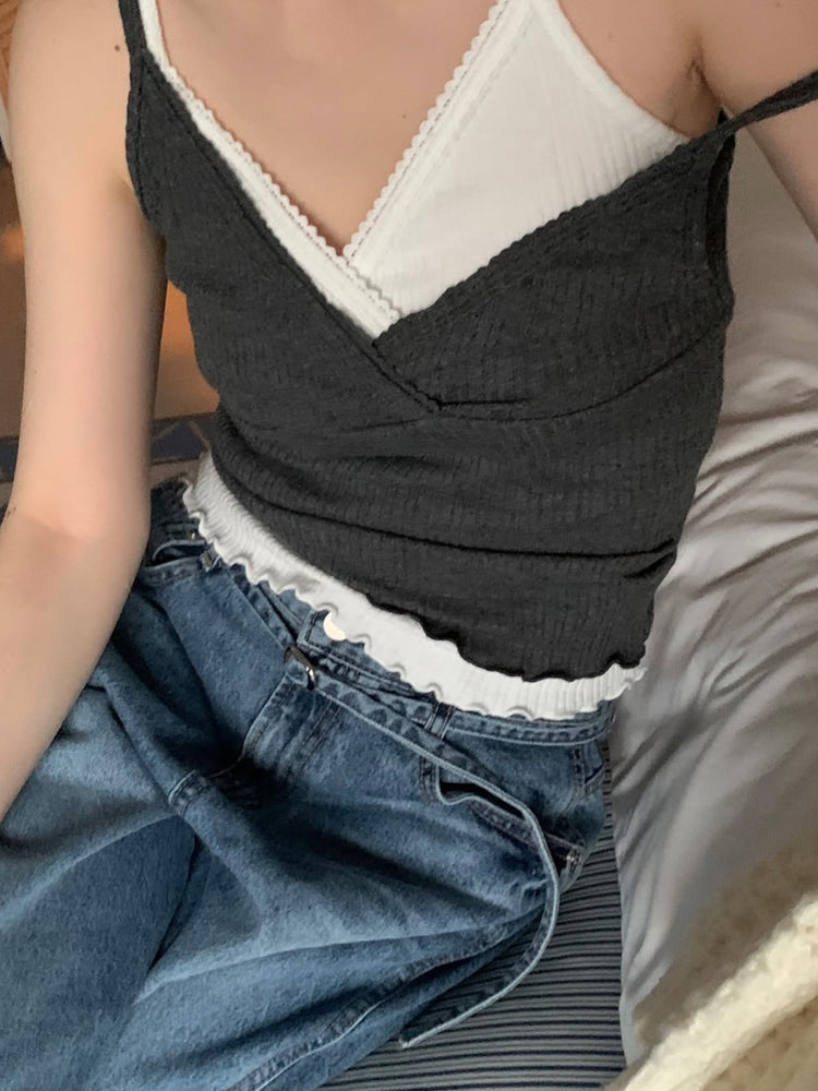 交疊蕾絲捲邊細節背心