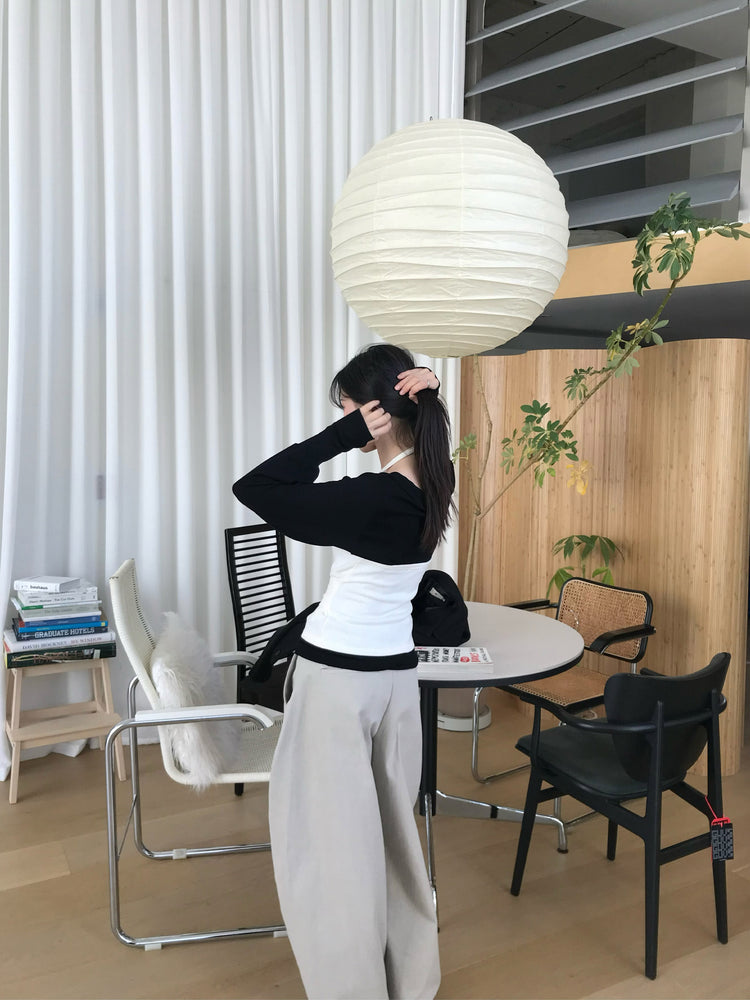 V領袖扣細節修腰上衣