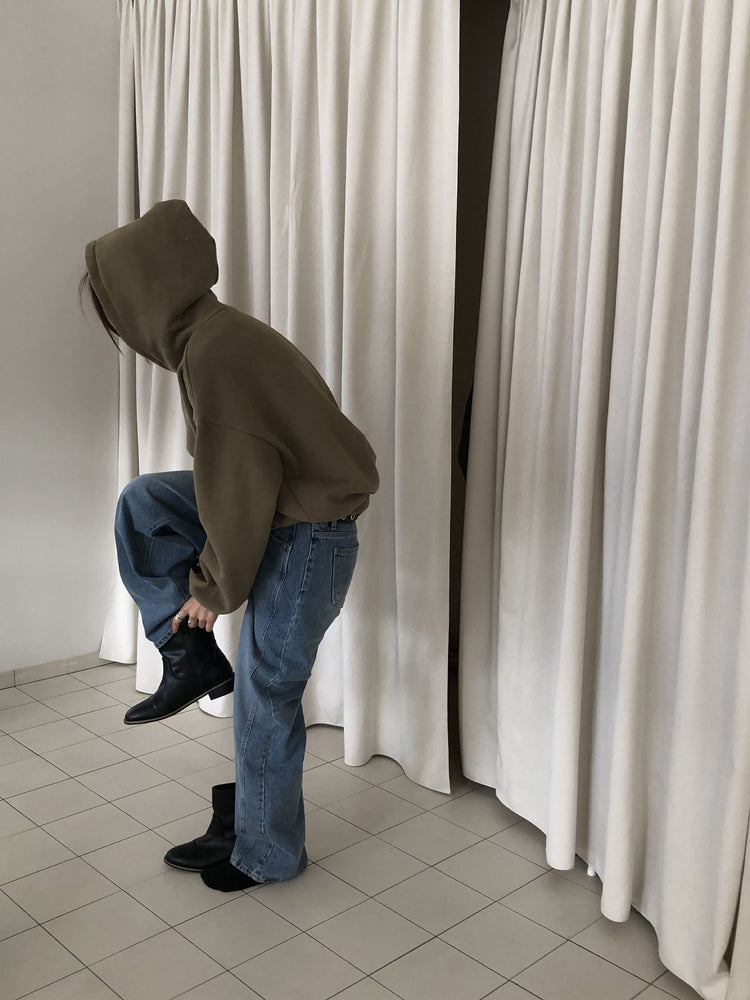 鉚釘細節基礎連帽衛衣