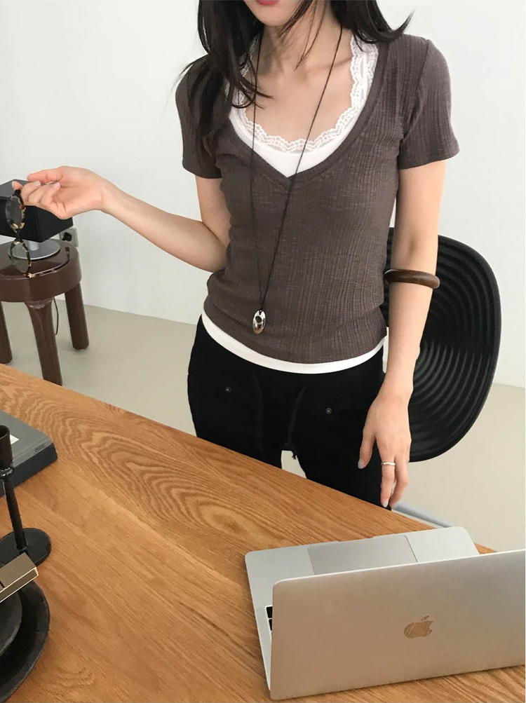 坑紋深V領修身上衣
