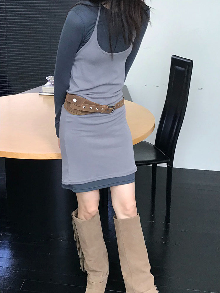 麂皮流蘇細節尖頭長靴