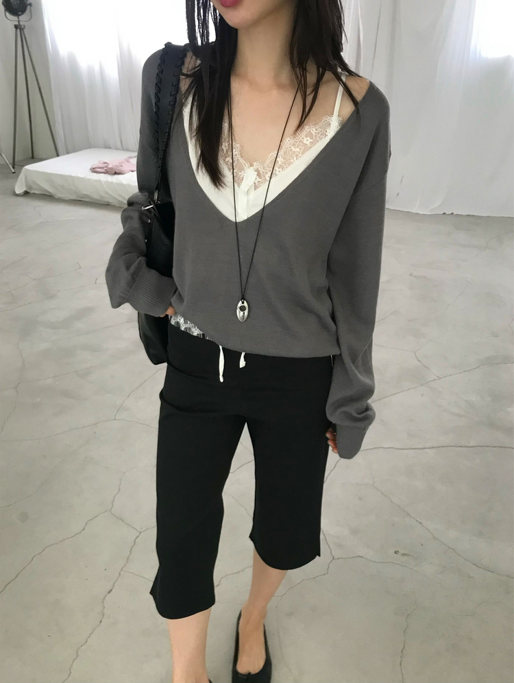 霧光澤蕾絲邊細節修腰上衣