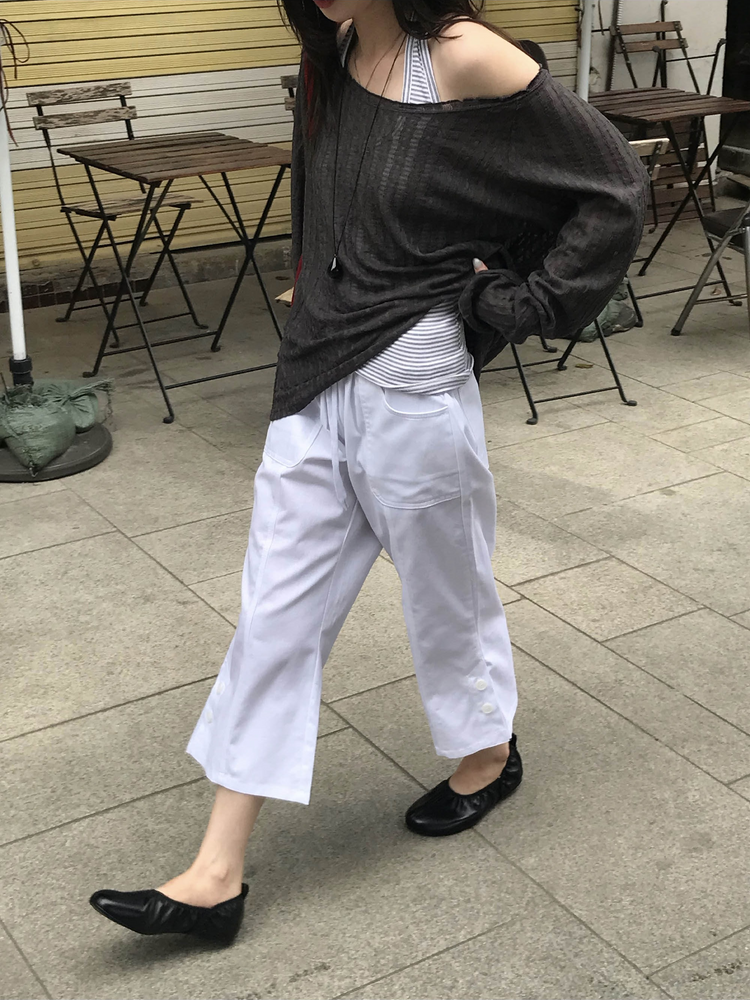 條紋掛脖上衣