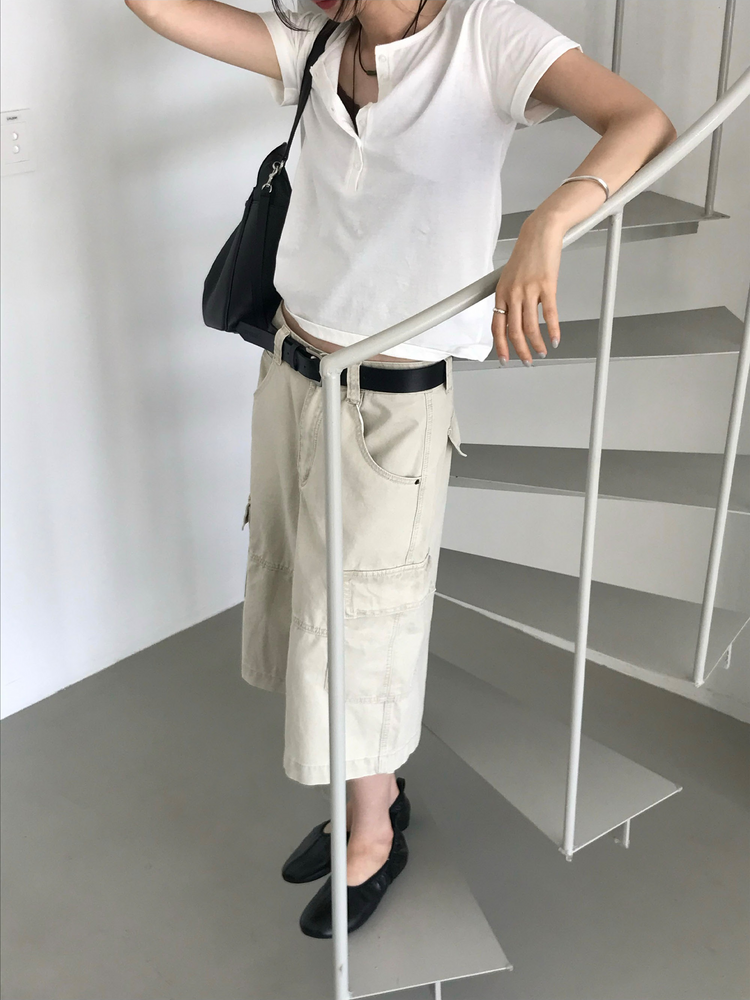 美色蕾絲邊交疊背心