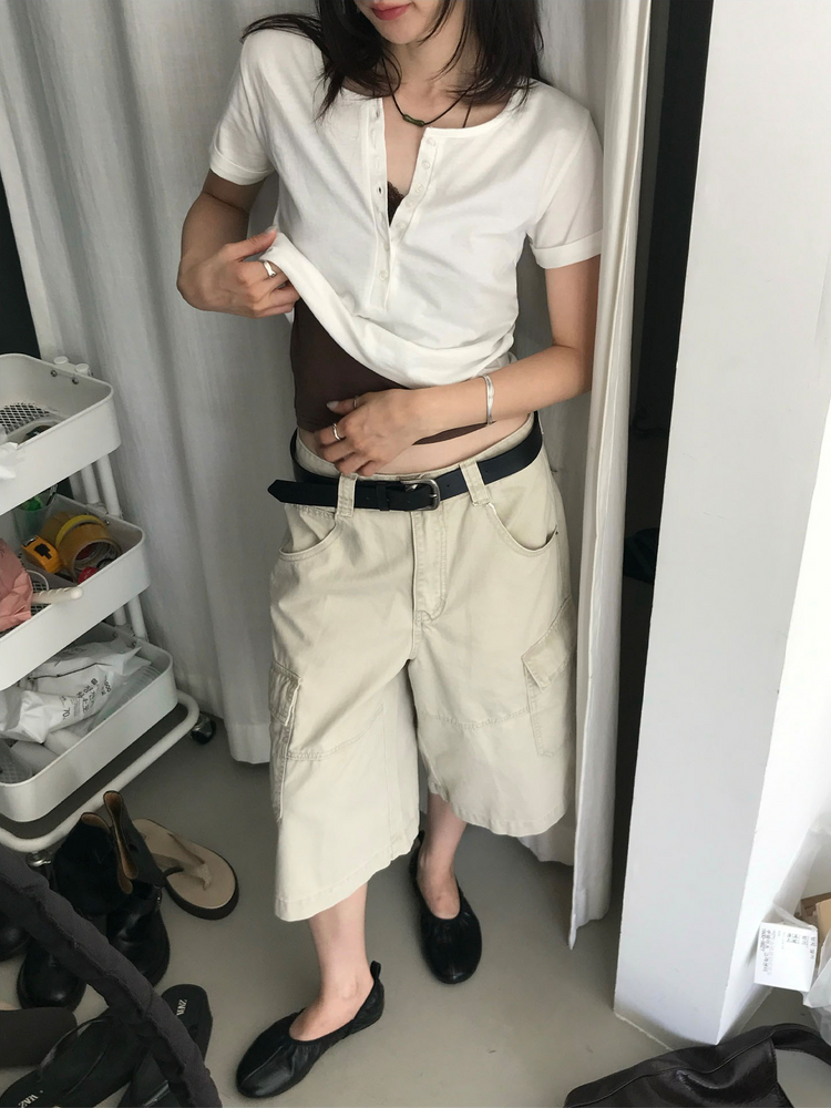 美色蕾絲邊交疊背心