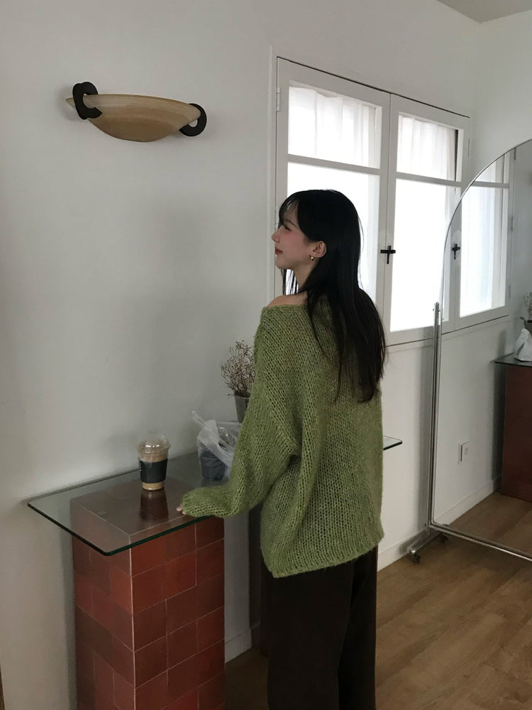 側露肩粗針針織上衣