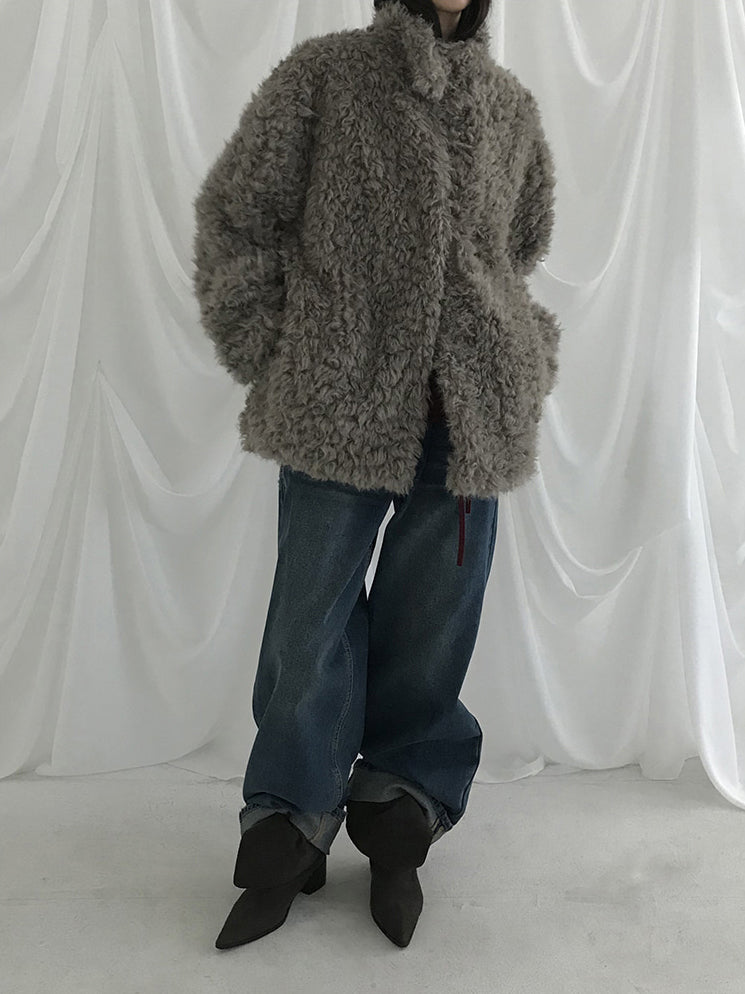 美色掛脖綁帶細節上衣