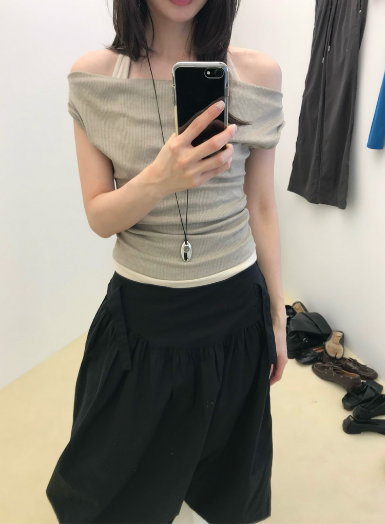 美肩抓皺細節假兩件上衣