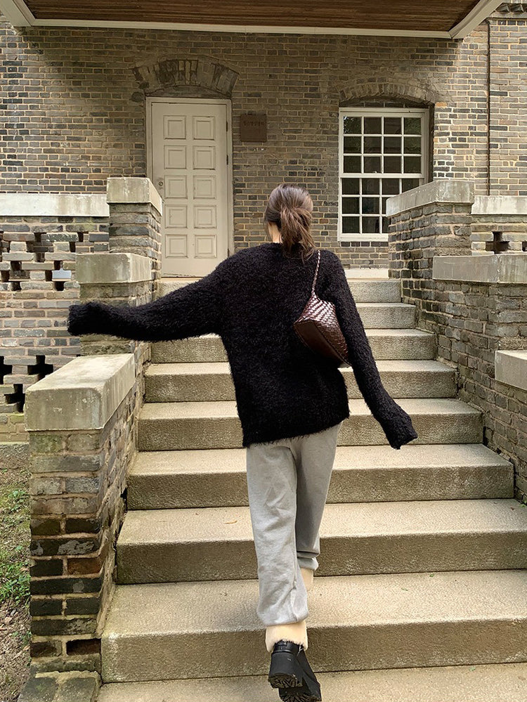 鬚毛質感寬鬆毛衣