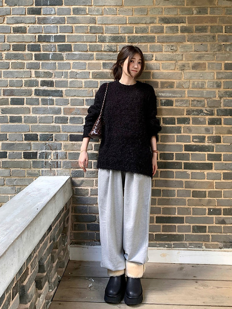 鬚毛質感寬鬆毛衣